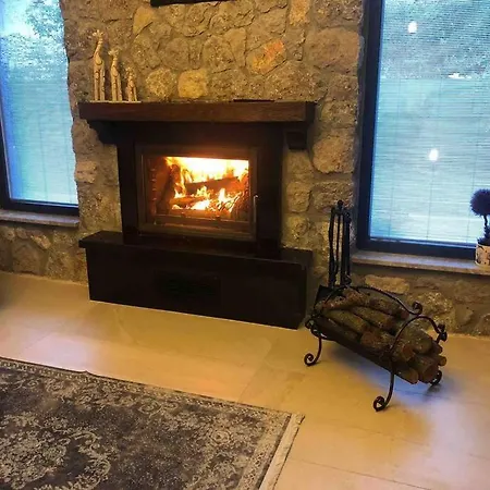 Villa Yaba *